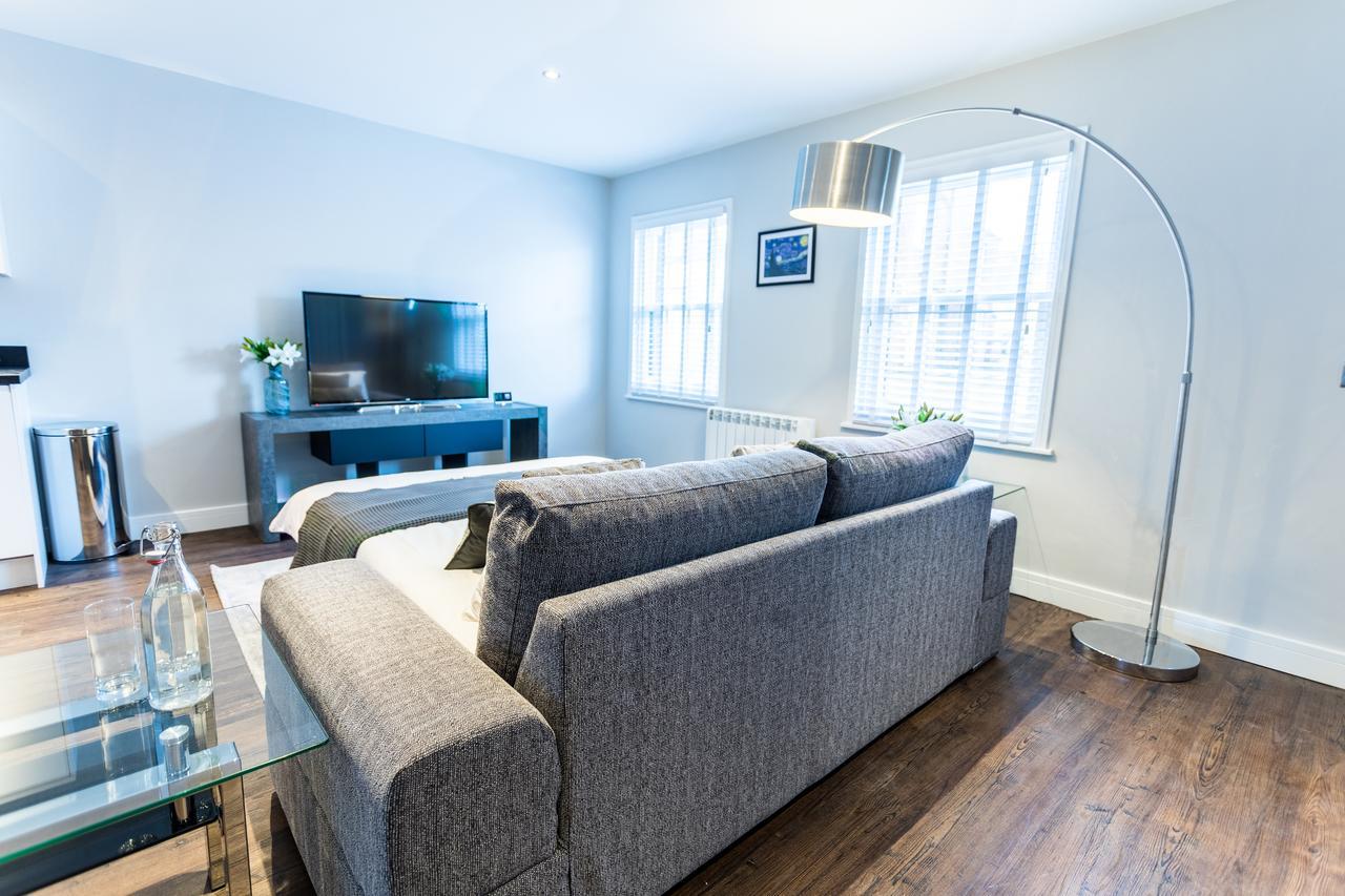 Suite Life Serviced Apartments - Old Town Swindon Zimmer foto